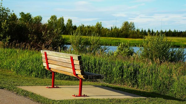 Les miracles du peau à peau post-accouchement : avantages et astuces incontournables